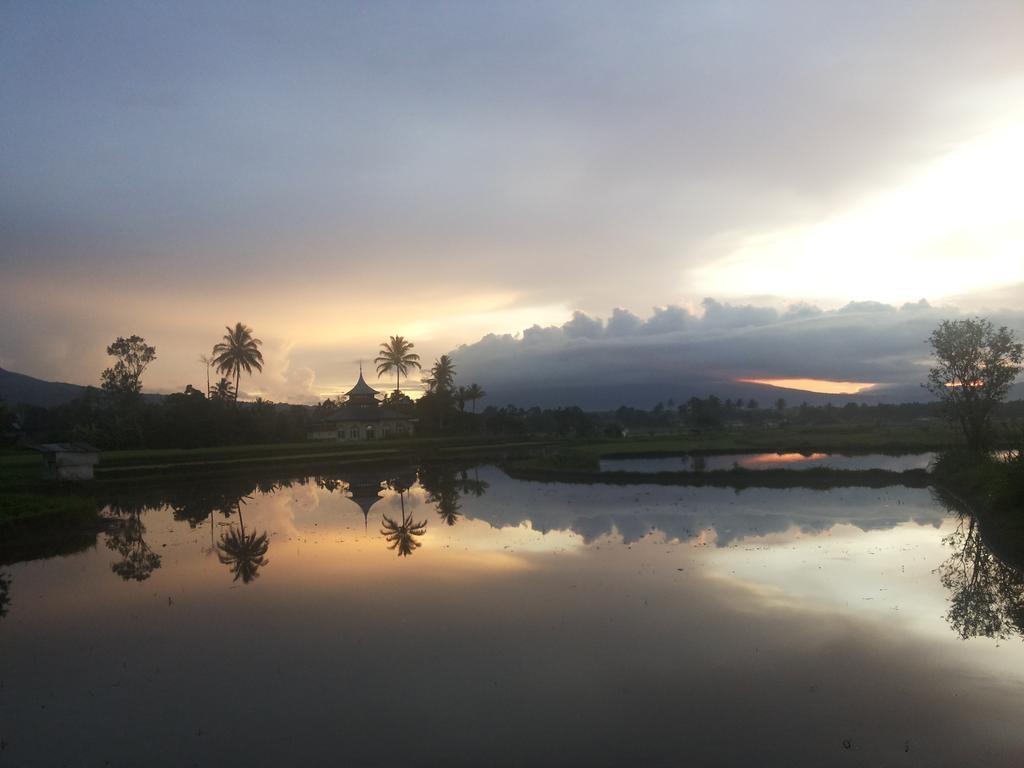 Koto Hilalang Homestay Bukittinggi Exterior foto